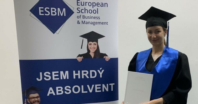 Červnové obhajoby dopadly úspěšně!